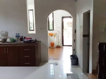 Ruko di Jl. Karya ( Depan Irian Supermarket )