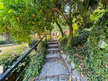 Preciosa Casa en el Arrayan de 4 Dormitorios. Lo Barnechea
