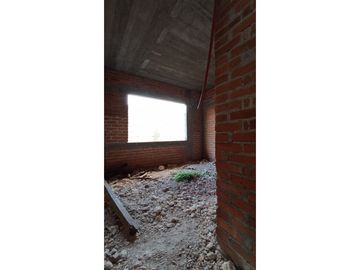 CASA LISTA PARA CONSTRUIR HASTA 3 PISOS EN NUEVA JERUSALÉN