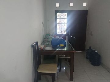DIJUAL RUMAH DIJUAL SIAP HUNI 1,8 M FURNITURE DI SLEMAN