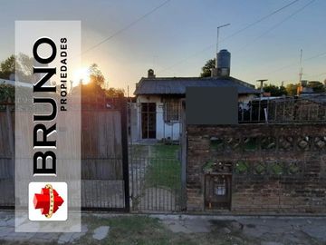 Casa para 2 Familias en venta en Libertad