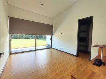 Casa campestre en Venta San Nicolás Llano Grande Rionegro
