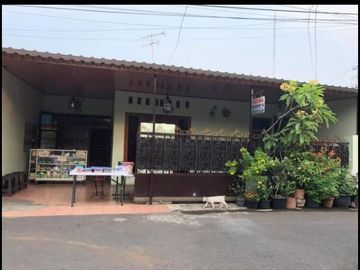 Rumah Di Pondok Kopi, 2Lt, Lingk. Nyaman, Prmhn di Robusta