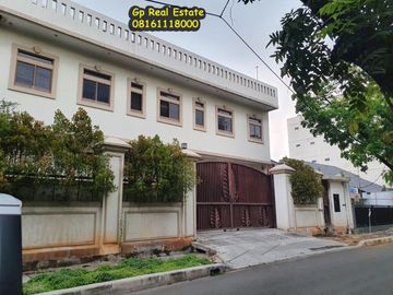 Rumah Dijual 95 M ng Mewah di jalan Plaju Mh. Thamrin Tanah Abang JakPus
