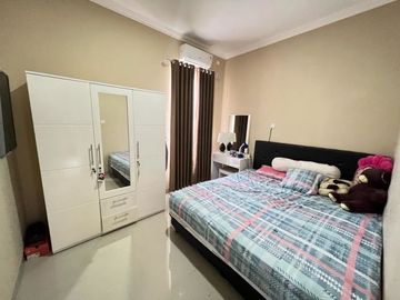 Dijual Rumah Ada Private Pool Dalam Cluster