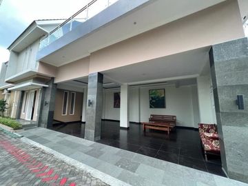 Dijual Rumah Ada Private Pool Dalam Cluster