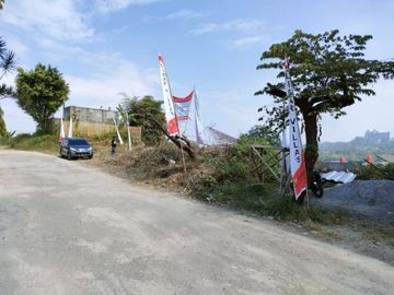 Rumah indent desain minimalis di cikutra dekat cigadung