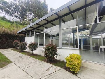 apartamento en venta en multifamiliar la palma ЕТАРА iii piso 4. Cod V14069