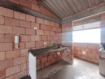 apartamento en venta en multifamiliar la palma ЕТАРА iii piso 4. Cod V14069