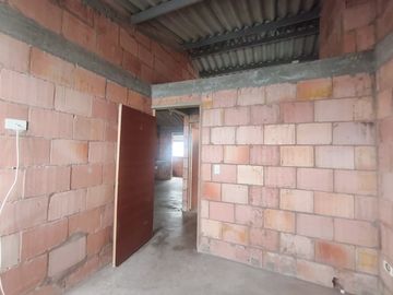 apartamento en venta en multifamiliar la palma ЕТАРА iii piso 4. Cod V14069