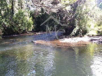 Sitio en venta en Panguipulli