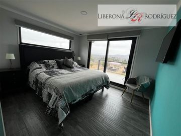 Casa en Venta en Parcela con casa en Cajón de Lebu, Limache