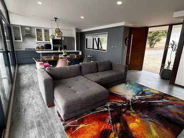 Casa en Venta en Parcela con casa en Cajón de Lebu, Limache