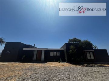 Casa en Venta en Parcela con casa en Cajón de Lebu, Limache