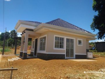 2 Bedroom Bungalow House for Sale in Valencia Estates