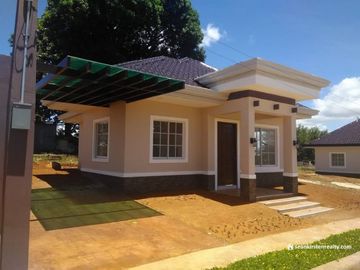 2 Bedroom Bungalow House for Sale in Valencia Estates