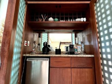 CASA PREMIUM EN ZONA ALTA PLUSVALIA CARRET. MERIDA-PROGRESO