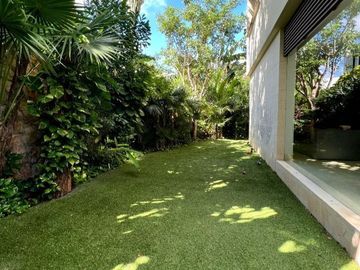 CASA PREMIUM EN ZONA ALTA PLUSVALIA CARRET. MERIDA-PROGRESO