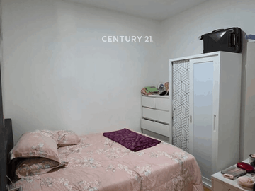 Rumah Semi Furnished Siap Huni Di Kota Baru Parahyangan Bandung