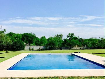 HERMOSA QUINTA EN MONTEMORELOS