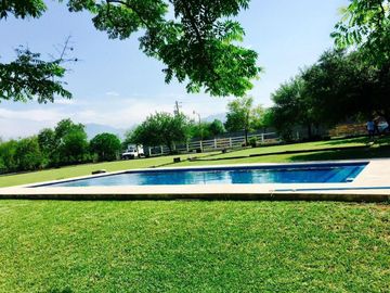 HERMOSA QUINTA EN MONTEMORELOS