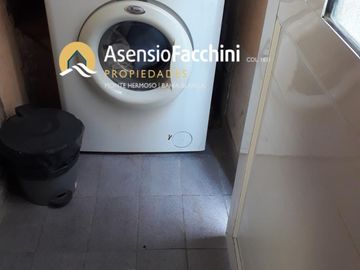 Casa de 2 dormitorios y un baño en barrio sanche elia
