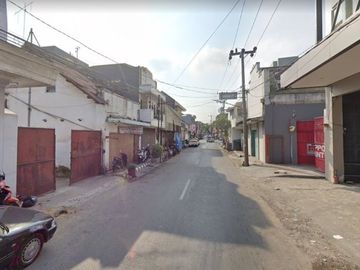 Jual Gudang Atap Besi Sangat Strategis di Jalan Monginsidi Kota Kediri