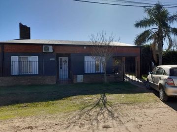VENTA: CASA EN CORONDA - Ref. 925