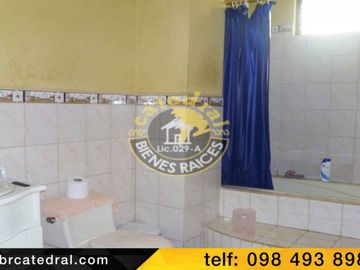 Villa Casa Edificio de venta en Barrio Nuevo - Uchupucún  – código:10719