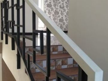 Rumah baruuu gununganyar emas 1.65 M negoo