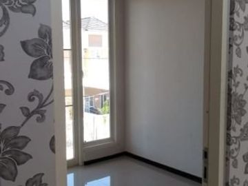 Rumah baruuu gununganyar emas 1.65 M negoo