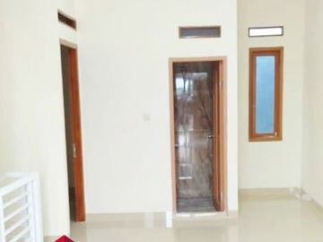 Dijual Rumah Cantik Siap Huni