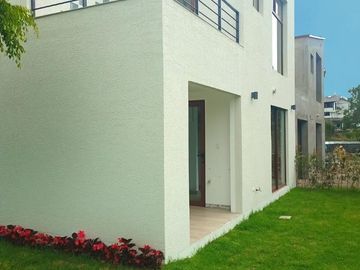 Venta, A Estrenar Casas De Cuatro Dormitorios Sector Valle de Los Chillos