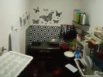Rumah second dalam perumahan serua bojongsari depok.