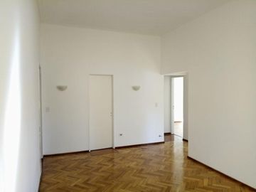 ASOMBROSO 5 Amb + patio interno- BELGRANO