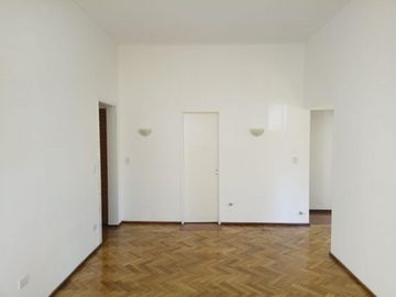 ASOMBROSO 5 Amb + patio interno- BELGRANO