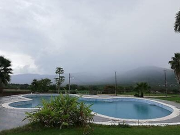 YAUTEPEC HERMOSO Y PLANO RANCHO CON CABALLERIZAS LAGO ALBERCA JACUZZI TENIS 6 HABITACIONES