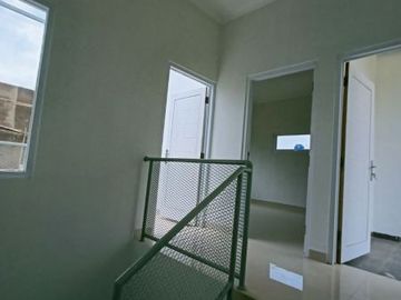 Rumah Baru di Tanimulya Cimahi Dekat SMAN 1 Ngamprah.