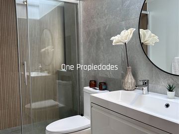 Casa en Arriendo 5D 4B en Sta María Manquehue Vitacura