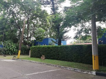 Casa en Fraccionamiento en Las Fincas Fraccionamiento Jiutepec - ARI-672-Fr