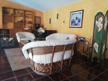 Casa en Fraccionamiento en Las Fincas Fraccionamiento Jiutepec - ARI-672-Fr