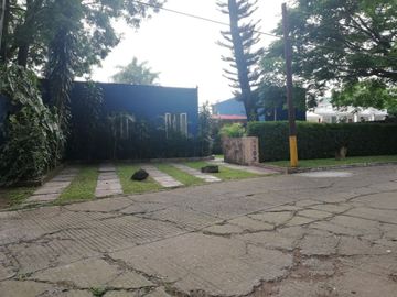 Casa en Fraccionamiento en Las Fincas Fraccionamiento Jiutepec - ARI-672-Fr