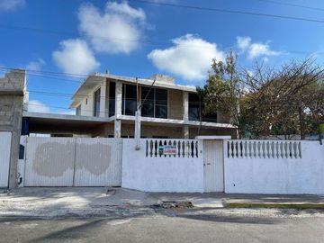 Casa en venta en Col. Primero de Mayo. VERACRUZ, VERACRUZ