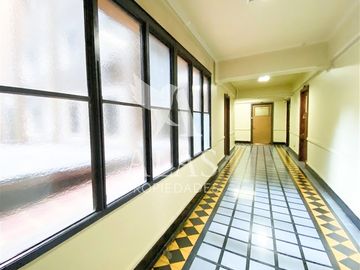 En Venta-Oficina (2P1B) Metro U de Chile Santiago-Alas Prop