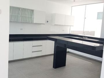 El Más Bello Condominio De Asia
