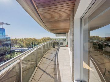 VENTA TERRAZAS DEL YACHT DEPARTAMENTO 4 AMB PUERTO MADERO ,DOS COCHERAS
