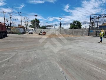 Sitio en venta en La Cisterna