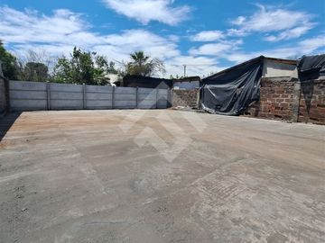 Sitio en venta en La Cisterna