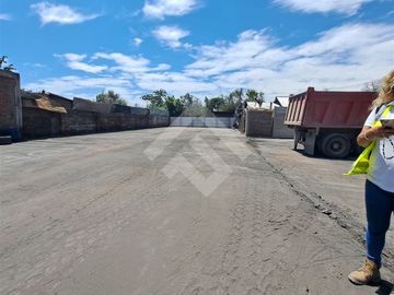 Sitio en venta en La Cisterna
