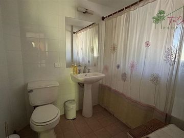 Casa en parcela en arriendo de 4D/3B en Calera de Tango